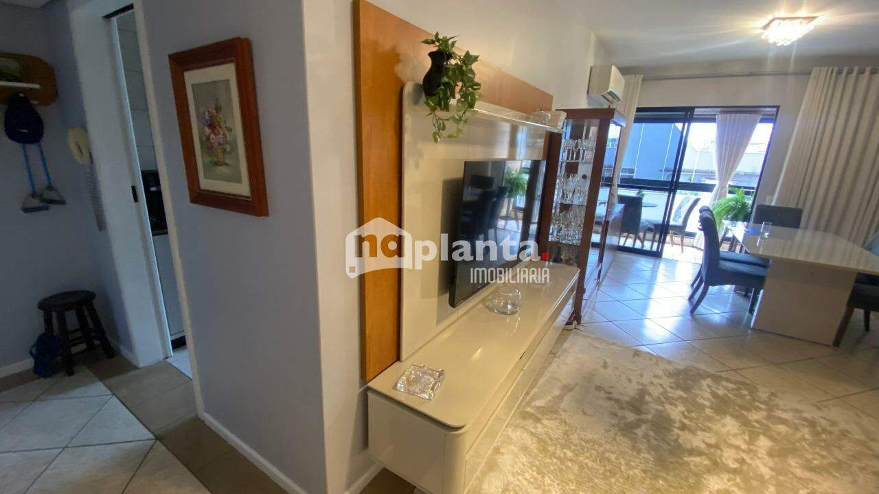 Apartamento, 3 quartos, 94 m² - Foto 2