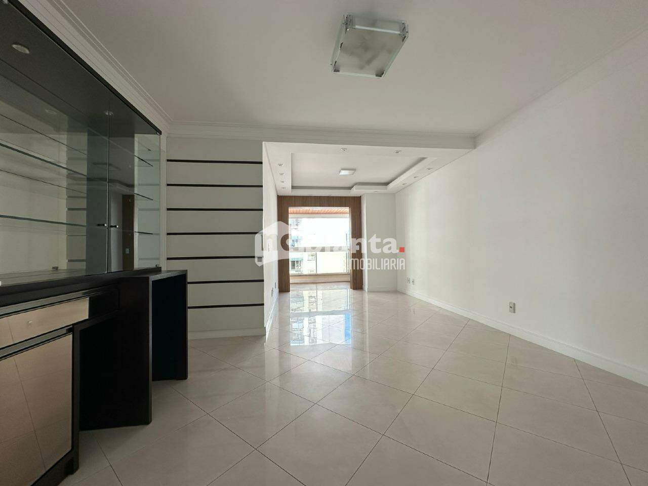 Apartamento, 3 quartos, 131 m² - Foto 2