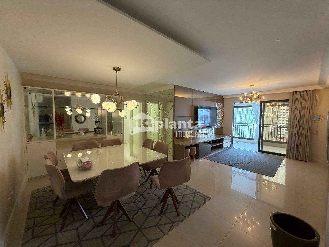 Apartamento, 3 quartos, 137 m² - Foto 1