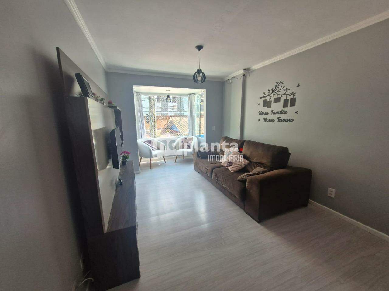Apartamento 3 quartos à venda em Capoeiras, Florianópolis - 87,97 m internos (102 m total) com 1 vaga - foto 1