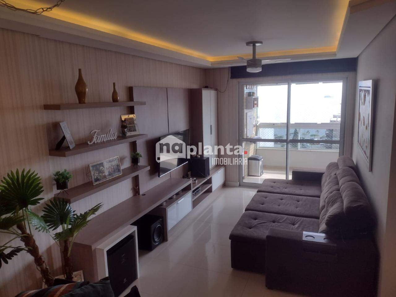 Apartamento, 3 quartos, 128 m² - Foto 1