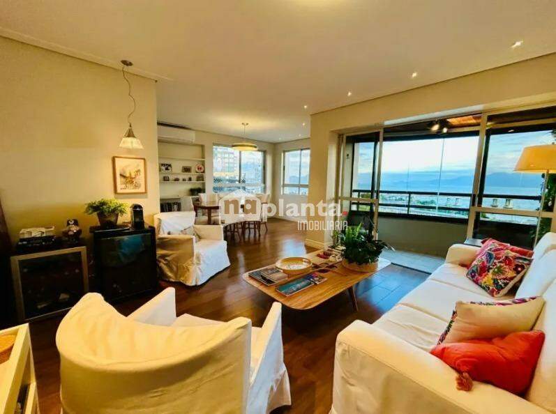 Apartamento, 3 quartos, 143 m² - Foto 1