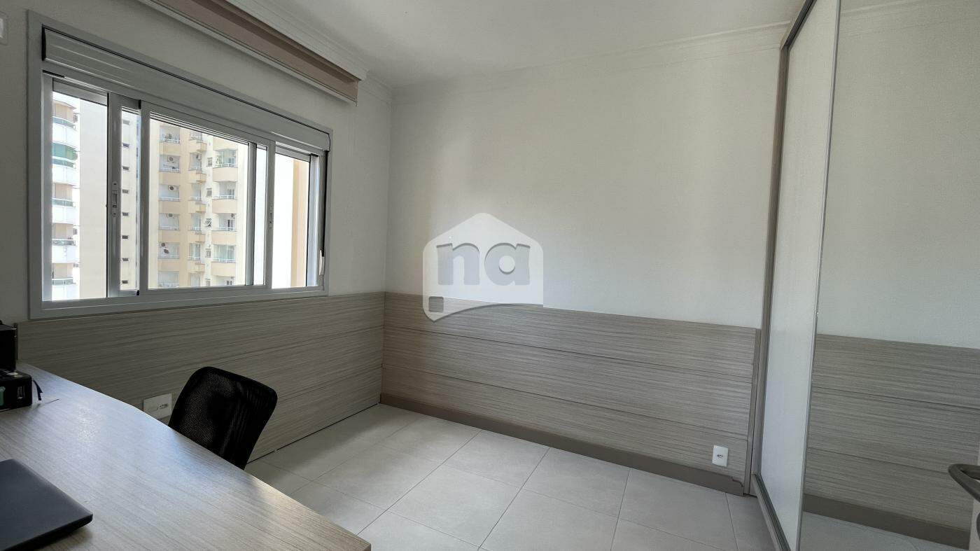 Apartamento à venda com 3 quartos, 97m² - Foto 15