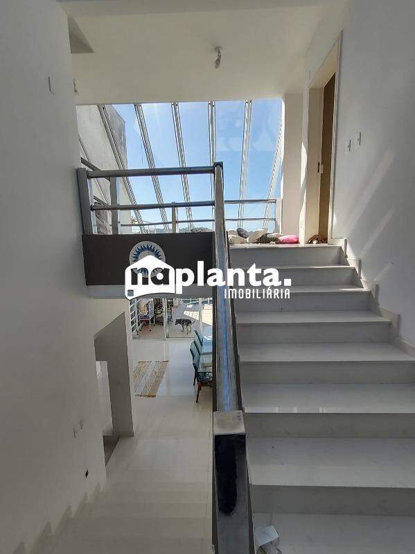 Casa de Condomínio à venda com 5 quartos, 357m² - Foto 16