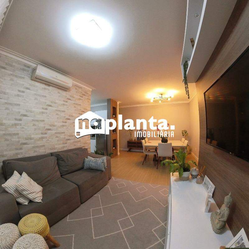 Apartamento à venda com 3 quartos, 97m² - Foto 3