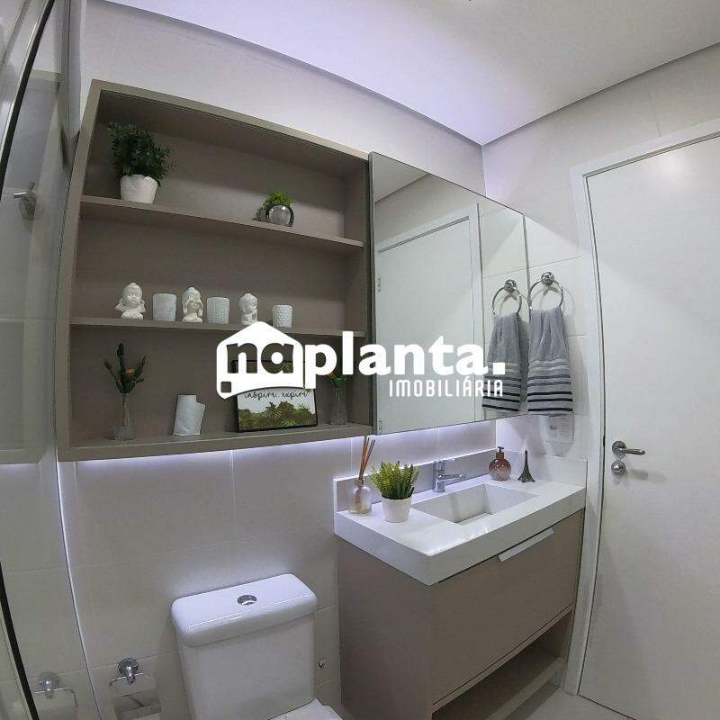 Apartamento à venda com 3 quartos, 97m² - Foto 15