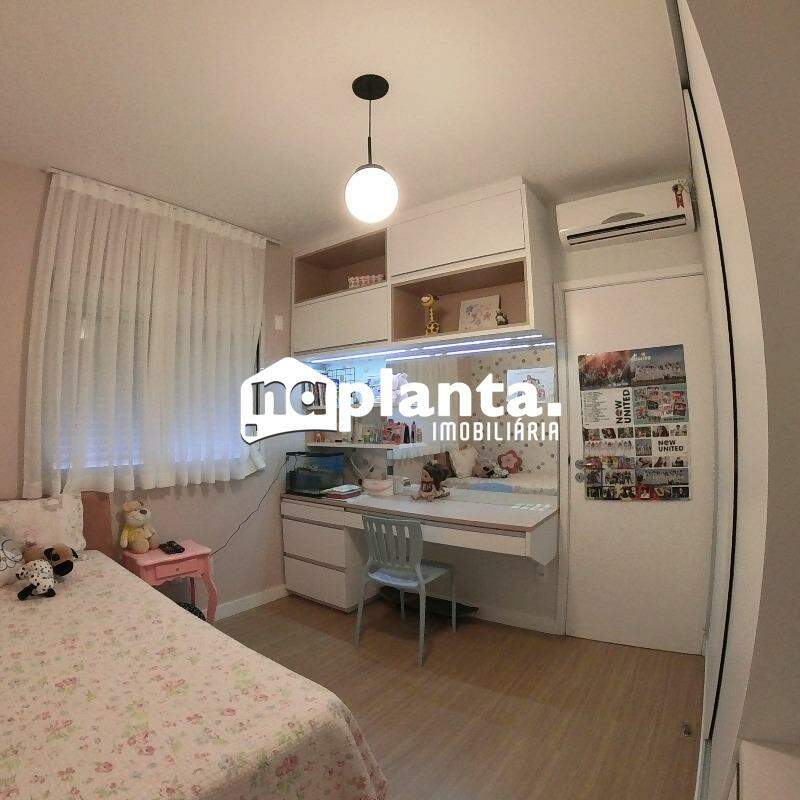 Apartamento à venda com 3 quartos, 97m² - Foto 8