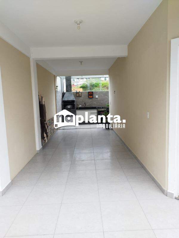 Sobrado à venda com 3 quartos, 88m² - Foto 4