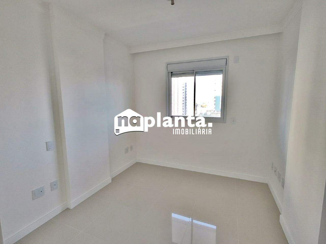 Apartamento à venda com 2 quartos, 84m² - Foto 23