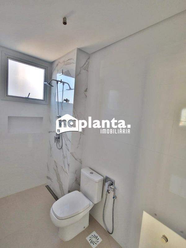 Apartamento à venda com 2 quartos, 84m² - Foto 29