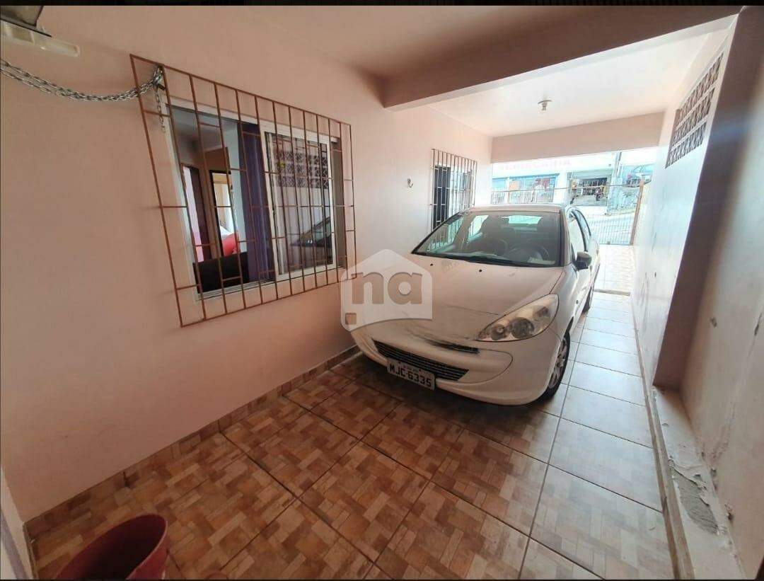 Casa à venda com 4 quartos, 200m² - Foto 5