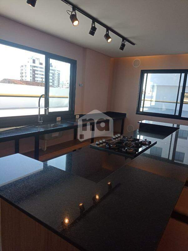 Apartamento à venda com 2 quartos, 65m² - Foto 13