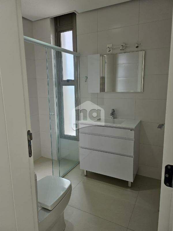 Apartamento à venda com 3 quartos, 130m² - Foto 13