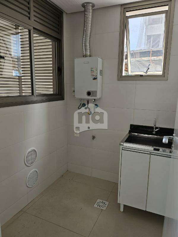 Apartamento à venda com 3 quartos, 130m² - Foto 17