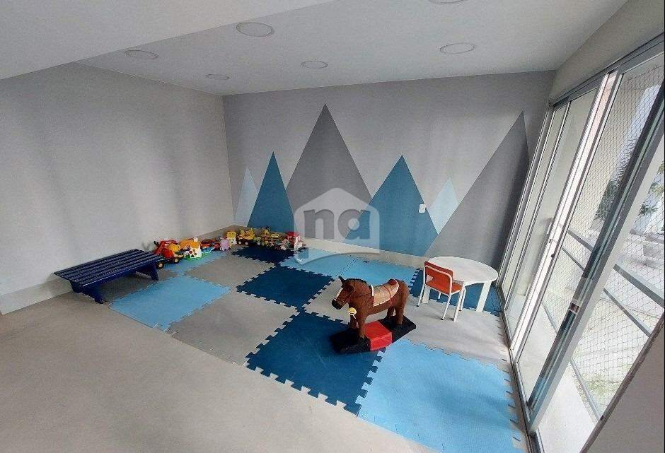 Apartamento à venda com 3 quartos, 202m² - Foto 5