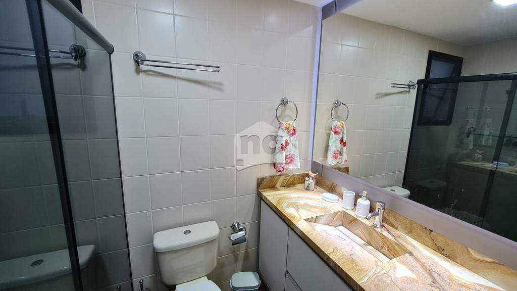 Apartamento à venda com 2 quartos, 115m² - Foto 25