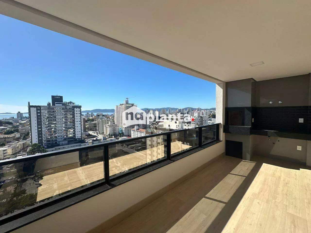 Apartamento à venda no Bairro Nossa Senhora do Rosário em São José-SC, com 3 quartos, 1 suíte, 2 vagas — foto 2
