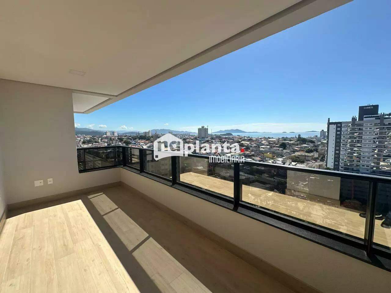 Apartamento à venda no Bairro Nossa Senhora do Rosário em São José-SC, com 3 quartos, 1 suíte, 2 vagas - foto 1