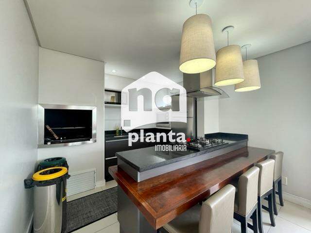 Apartamento à venda com 3 quartos, 106m² - Foto 7