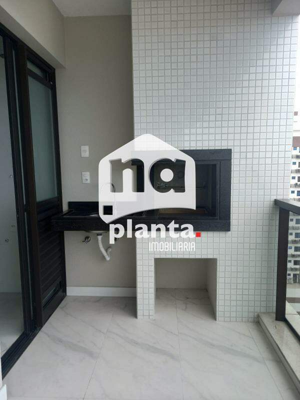 Apartamento à venda com 2 quartos, 81m² - Foto 14