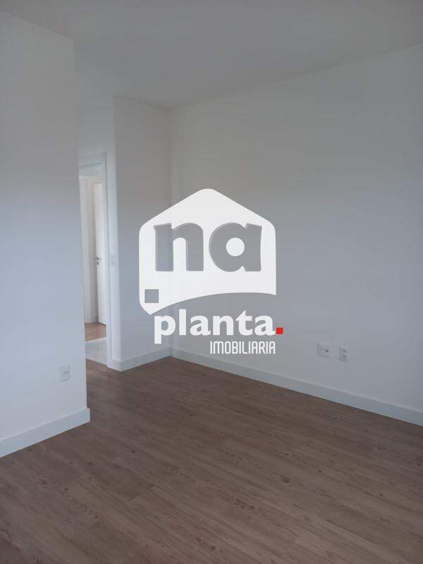 Apartamento à venda com 2 quartos, 81m² - Foto 9