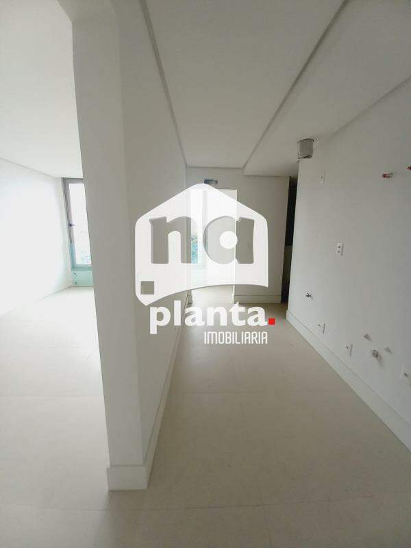 Apartamento à venda com 3 quartos, 140m² - Foto 18