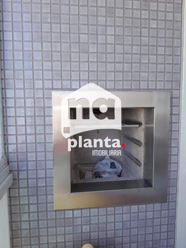 Apartamento à venda com 2 quartos, 68m² - Foto 13