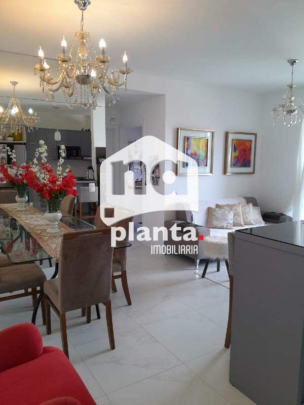 Apartamento à venda com 2 quartos, 68m² - Foto 4