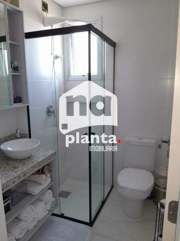 Apartamento à venda com 2 quartos, 68m² - Foto 23