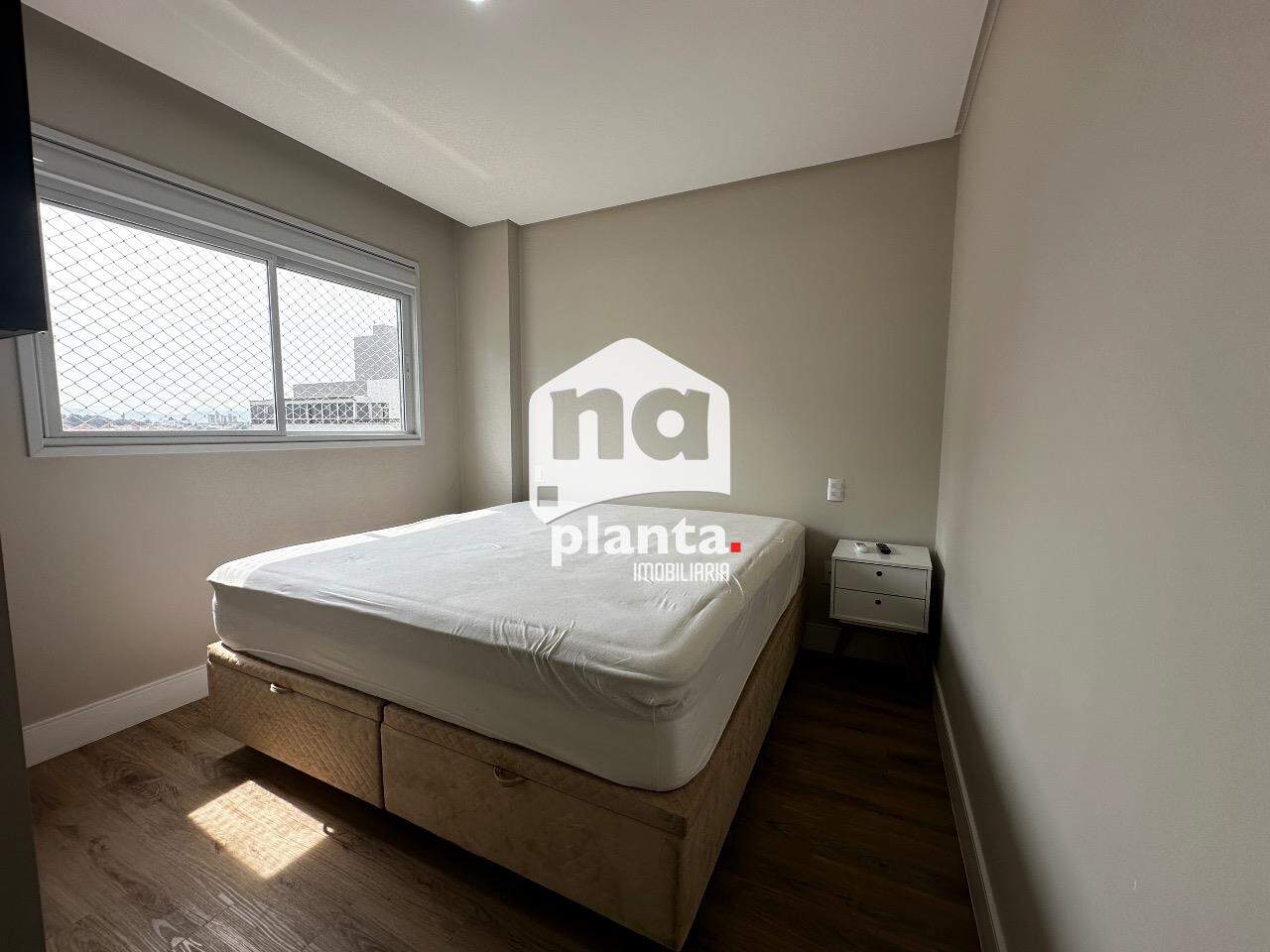 Apartamento para alugar com 3 quartos, 108m² - Foto 17