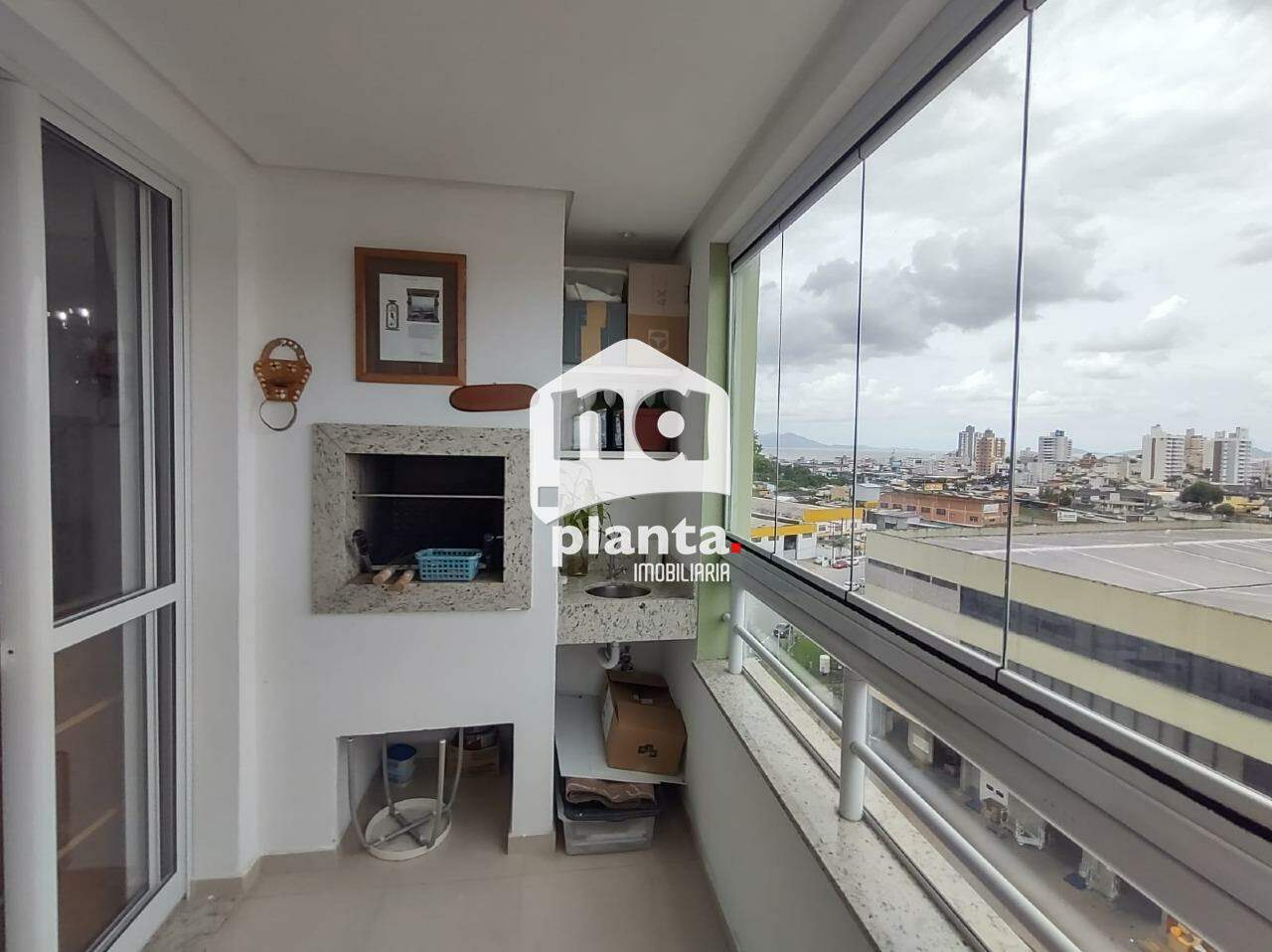 Apartamento à venda com 2 quartos, 88m² - Foto 4