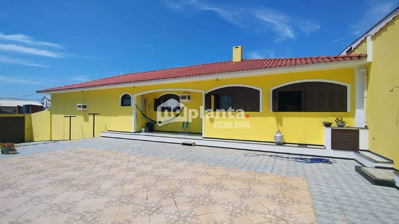 Casa à venda com 3 quartos, 190m² - Foto 4