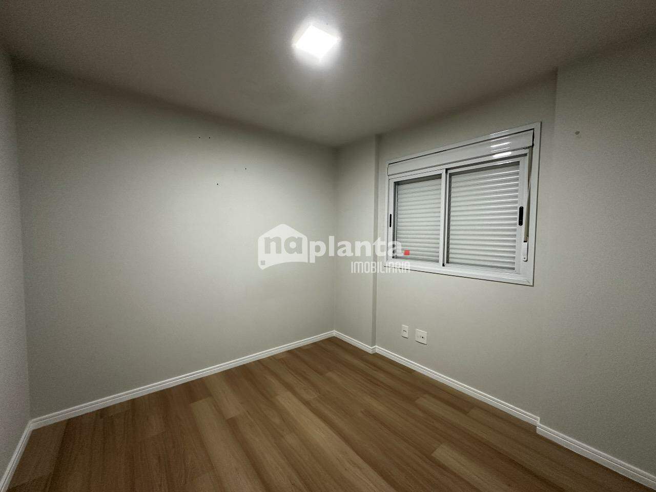 Apartamento para alugar com 3 quartos, 104m² - Foto 3