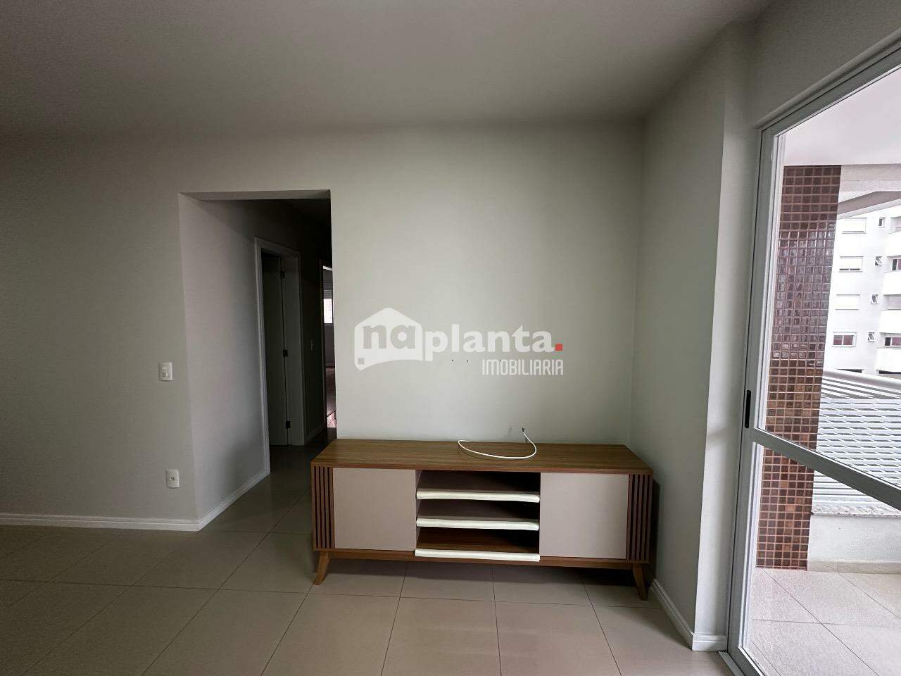 Apartamento para alugar com 3 quartos, 104m² - Foto 6