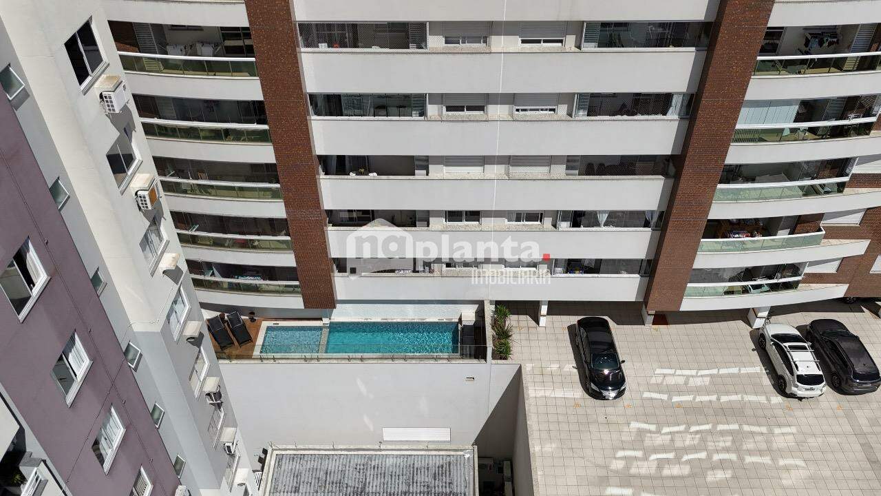 Apartamento para alugar com 3 quartos, 104m² - Foto 22