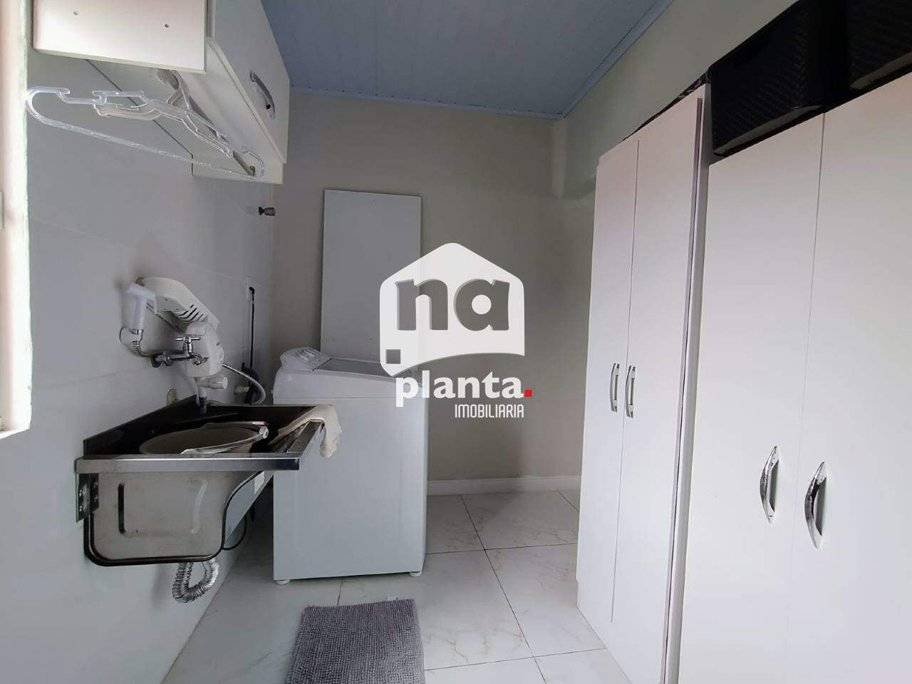 Casa à venda com 6 quartos, 180m² - Foto 29