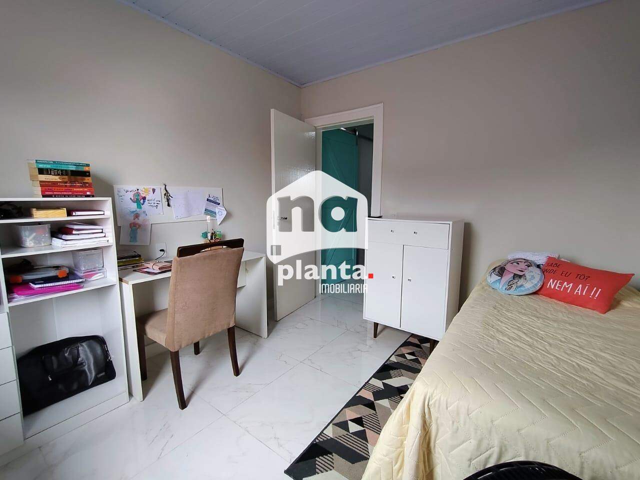 Casa à venda com 6 quartos, 180m² - Foto 20