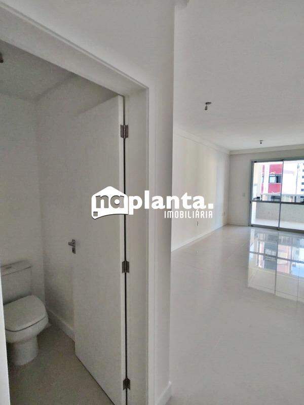 Apartamento à venda com 3 quartos, 110m² - Foto 15