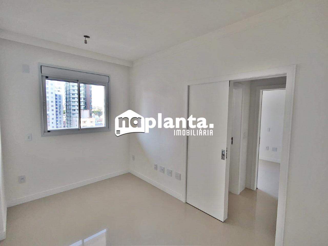 Apartamento à venda com 3 quartos, 110m² - Foto 23