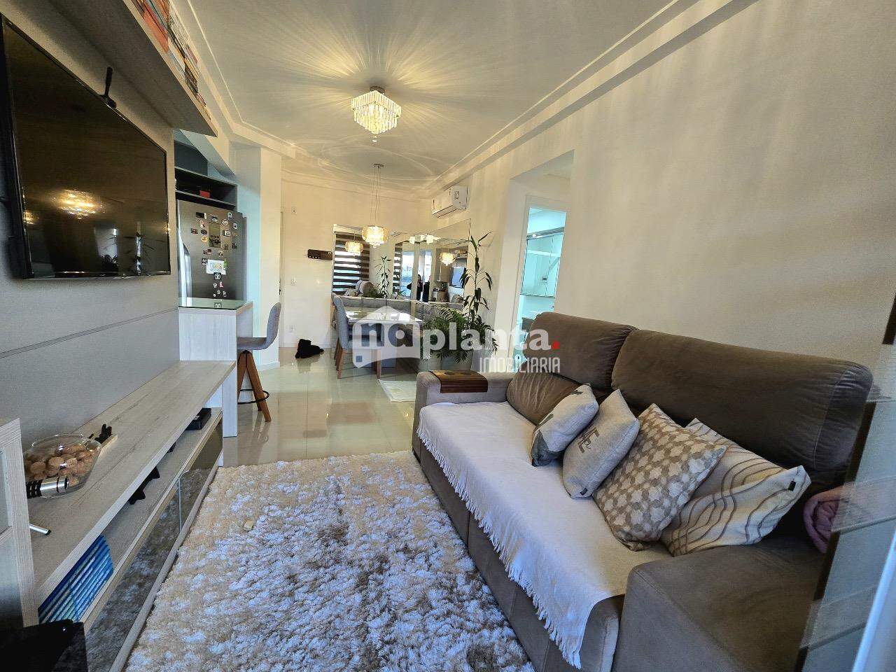 Apartamento à venda com 2 quartos, 63m² - Foto 14