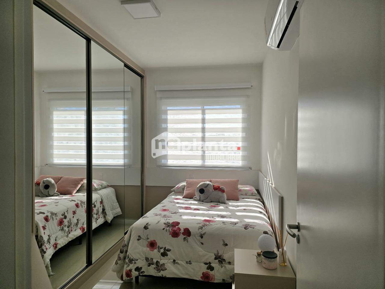 Apartamento à venda com 2 quartos, 63m² - Foto 10