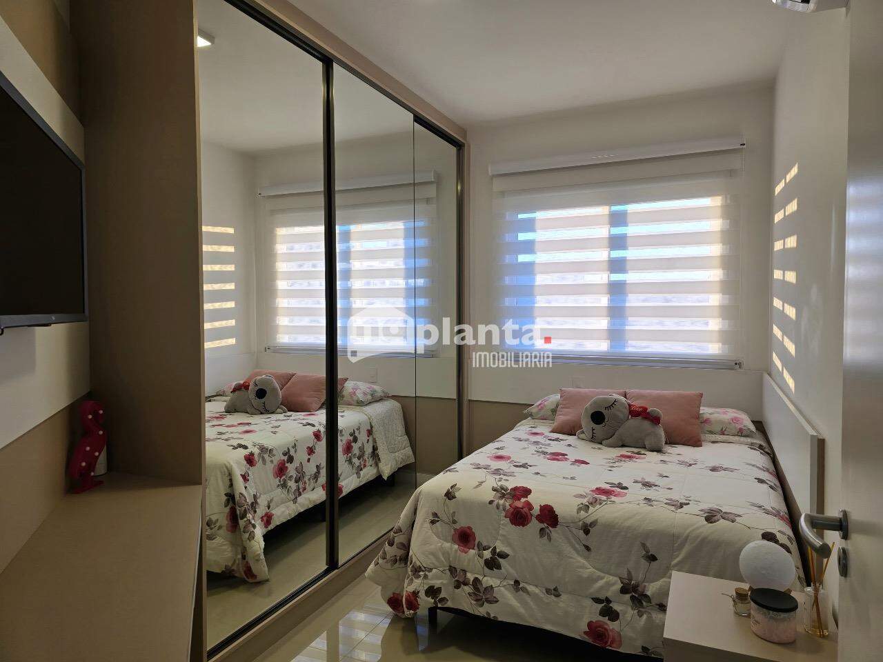 Apartamento à venda com 2 quartos, 63m² - Foto 7