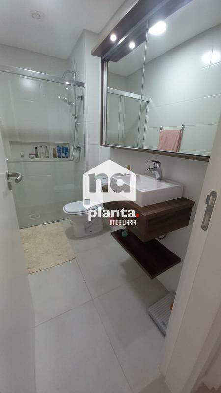 Apartamento à venda com 2 quartos, 63m² - Foto 2