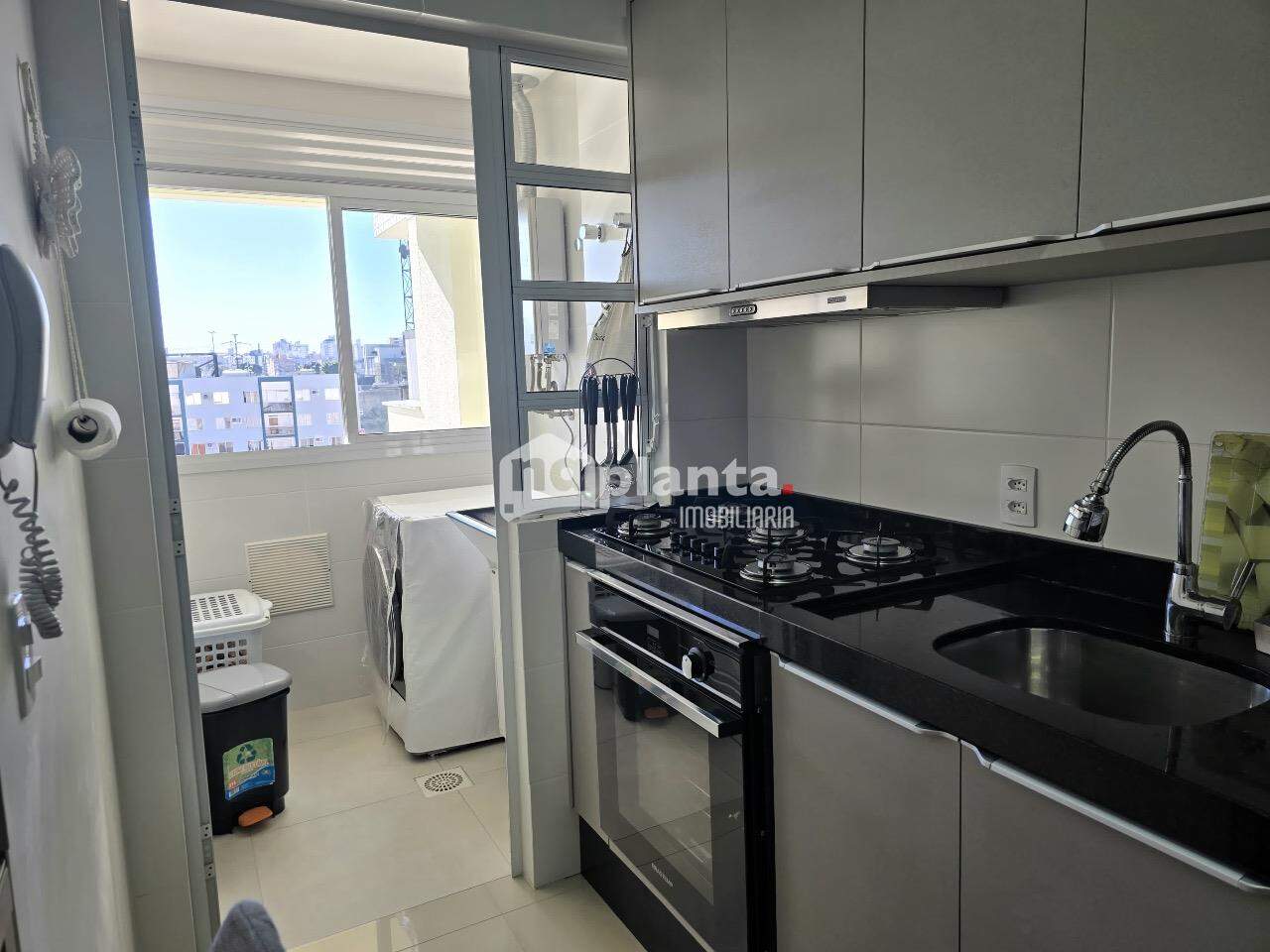 Apartamento à venda com 2 quartos, 63m² - Foto 17