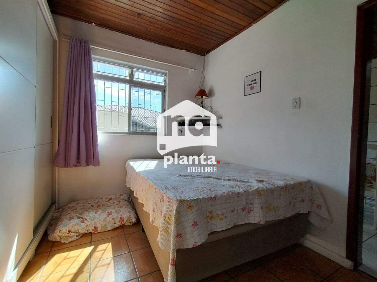 Casa à venda com 4 quartos, 220m² - Foto 12