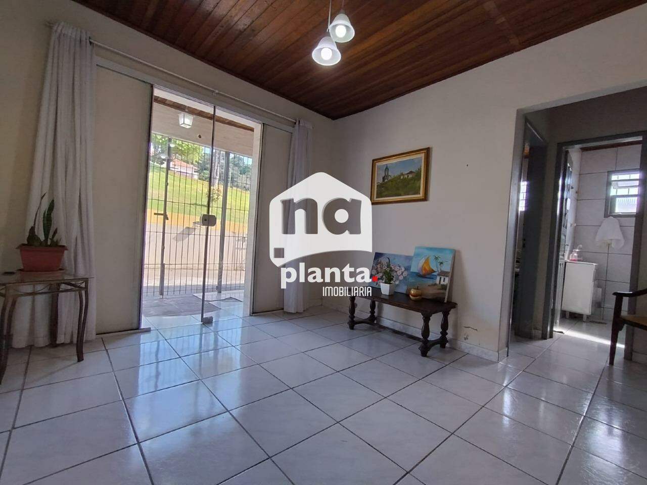 Casa à venda com 4 quartos, 220m² - Foto 16