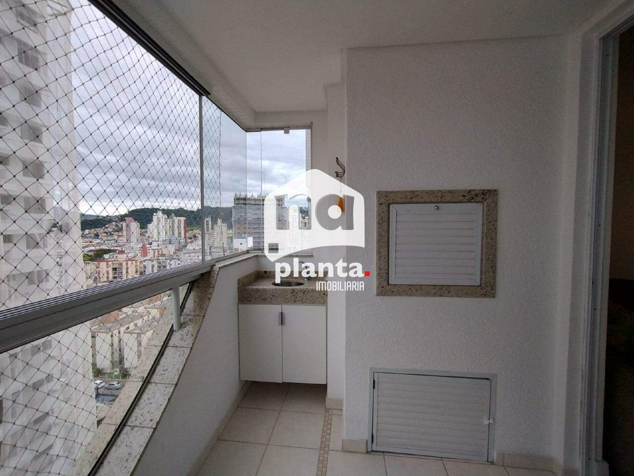 Apartamento à venda com 2 quartos, 80m² - Foto 8