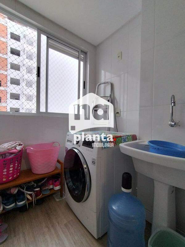 Apartamento à venda com 2 quartos, 80m² - Foto 19