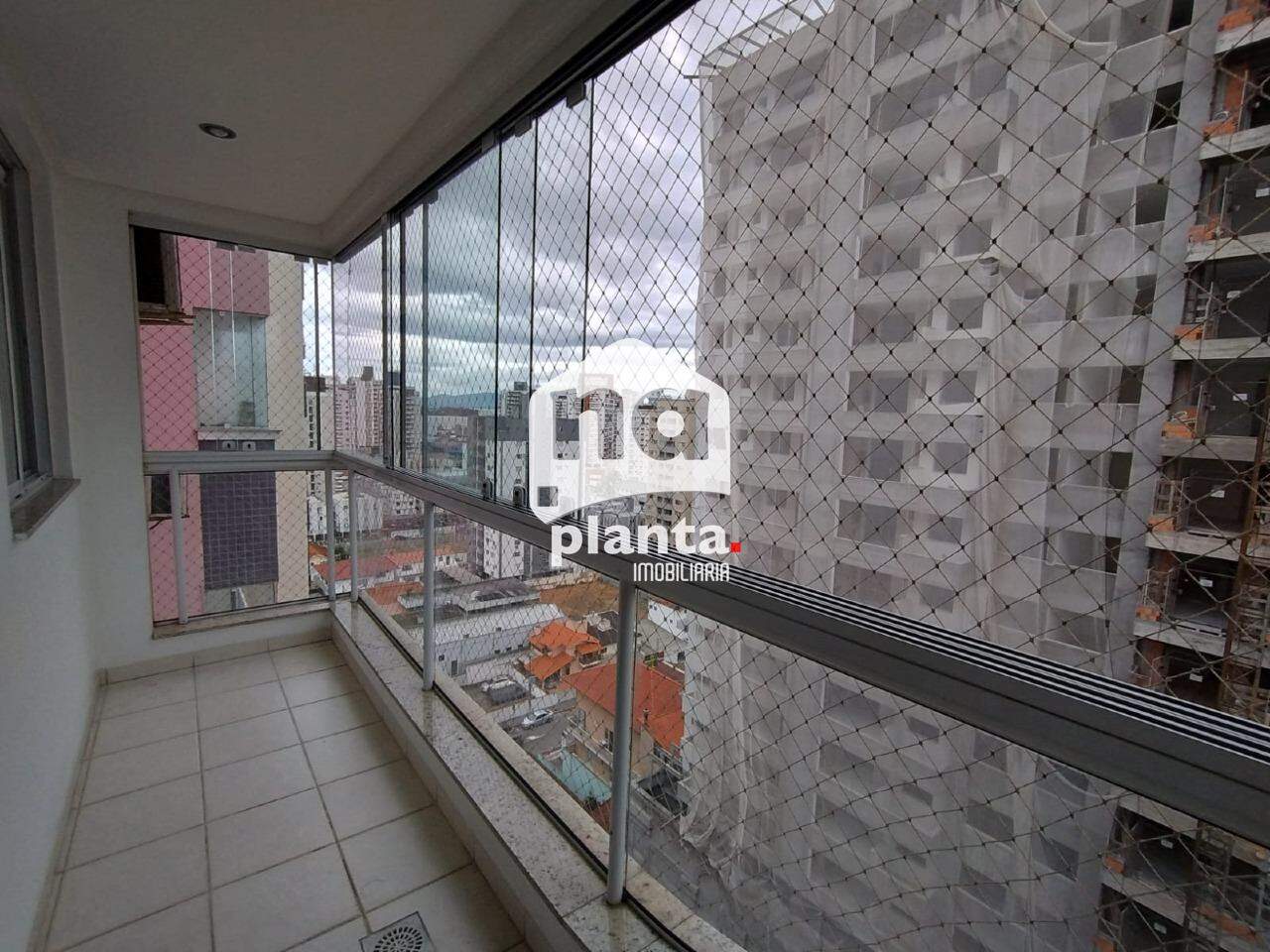 Apartamento à venda com 2 quartos, 80m² - Foto 9