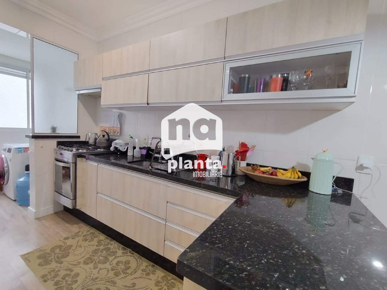 Apartamento à venda com 2 quartos, 80m² - Foto 2